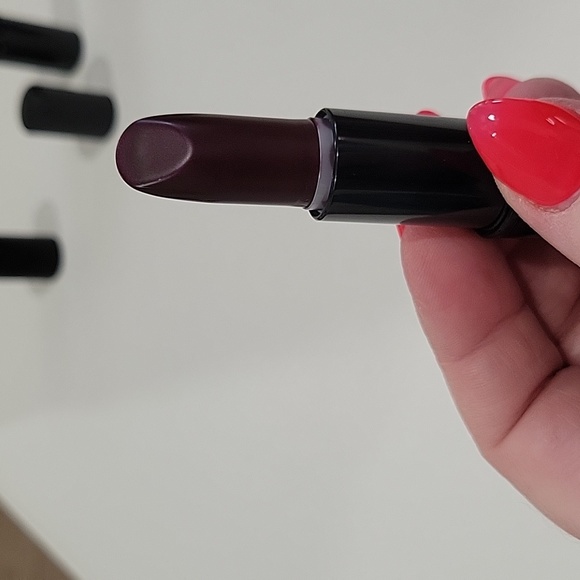 Pretty Burgindy cream  lipstick  lancome - Picture 3 of 6